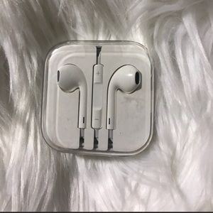 Original Apple earphones. Brand new